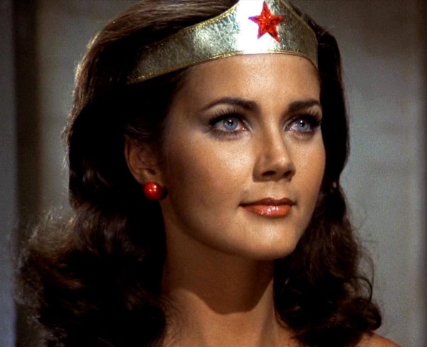 'Supergirl': Former Wonder Woman Lynda Carter Cast in Major Role | Geekfeed